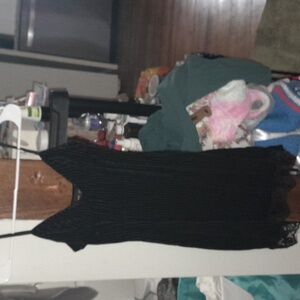 Finesse velvet dress